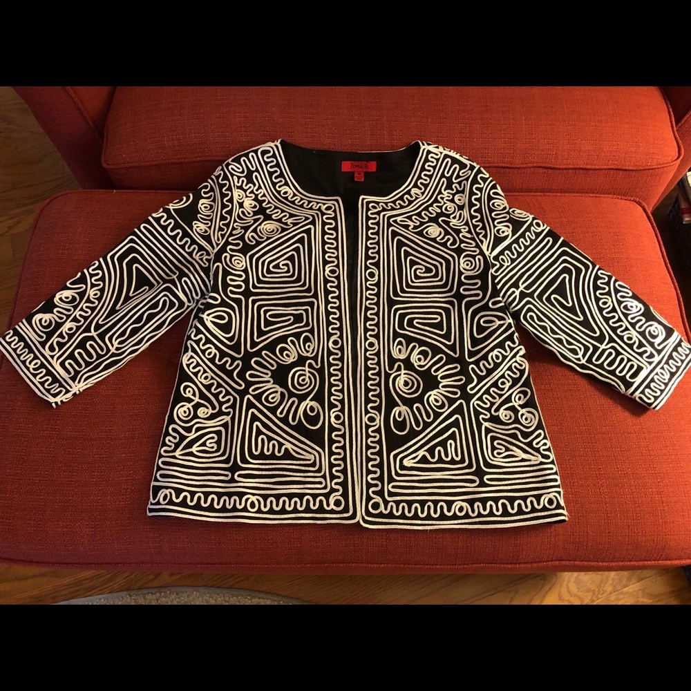 Joni B. Black Jacket with White Geometric Design